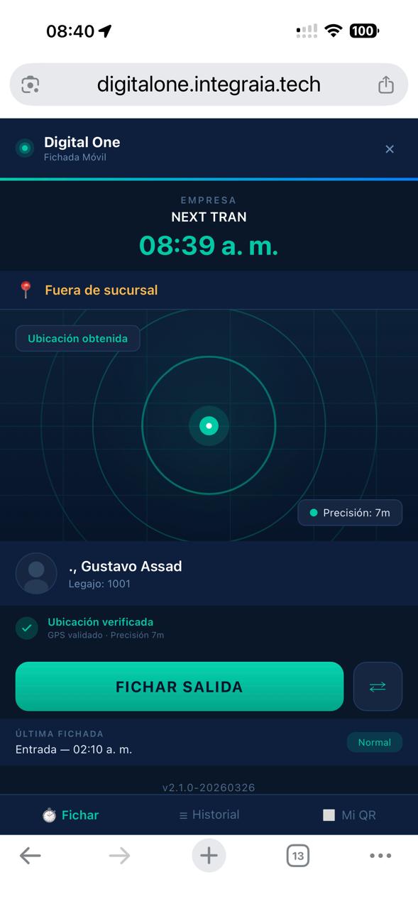 App de fichaje móvil de DigitalOne mostrando ubicación verificada por GPS